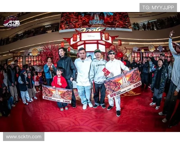 成都街舞队在攀岩联赛中的精彩技术表现与战术分析