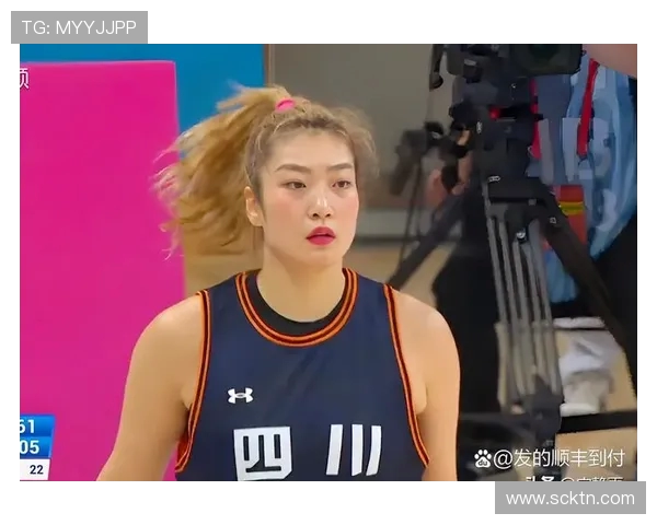 女篮明星李梦挑战成年男子篮球赛展现巾帼不让须眉的风采与实力